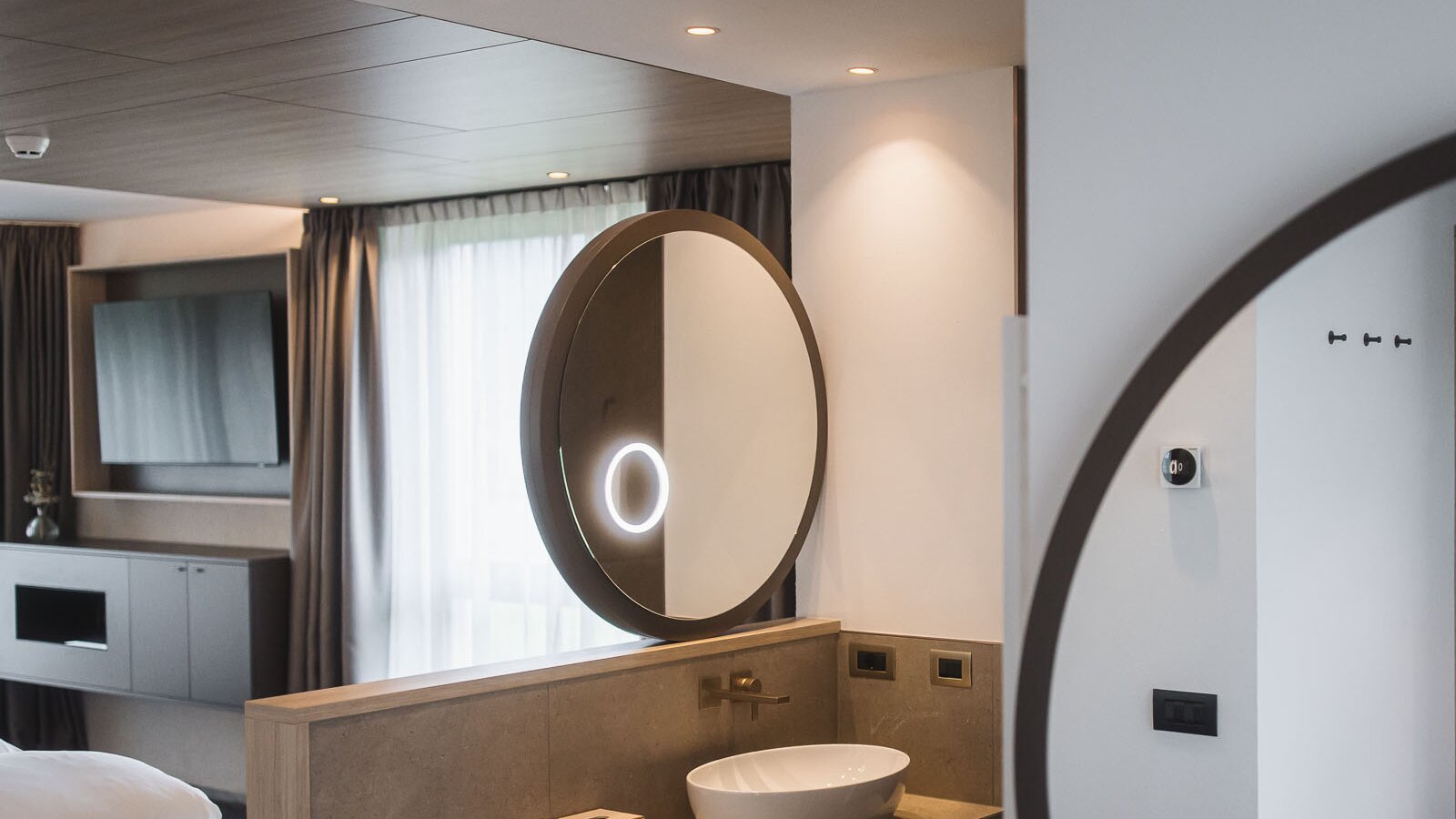 Suite Montanes Waschbecken